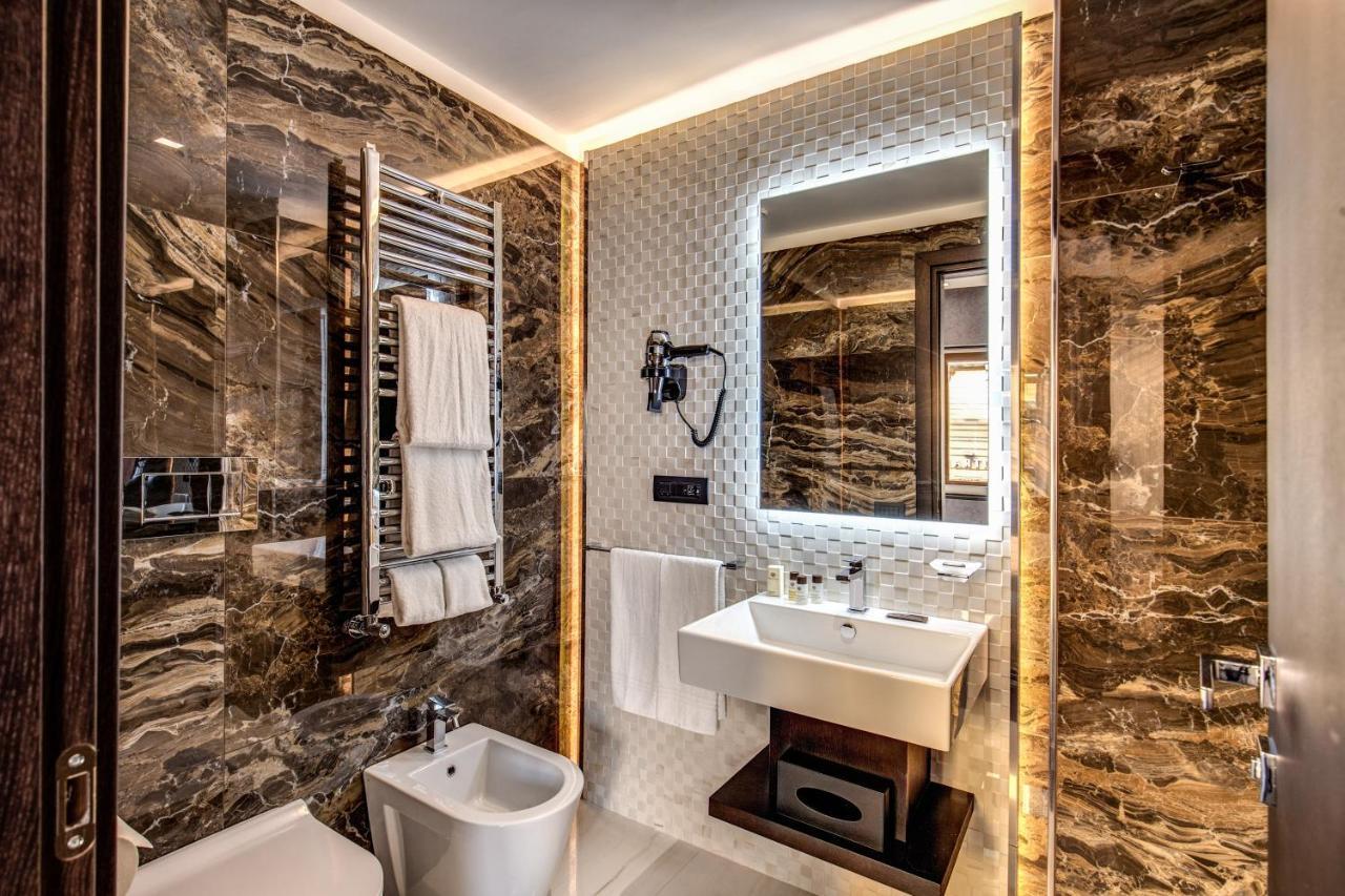 Prassede Palace Hotel Rzym Zewnętrze zdjęcie